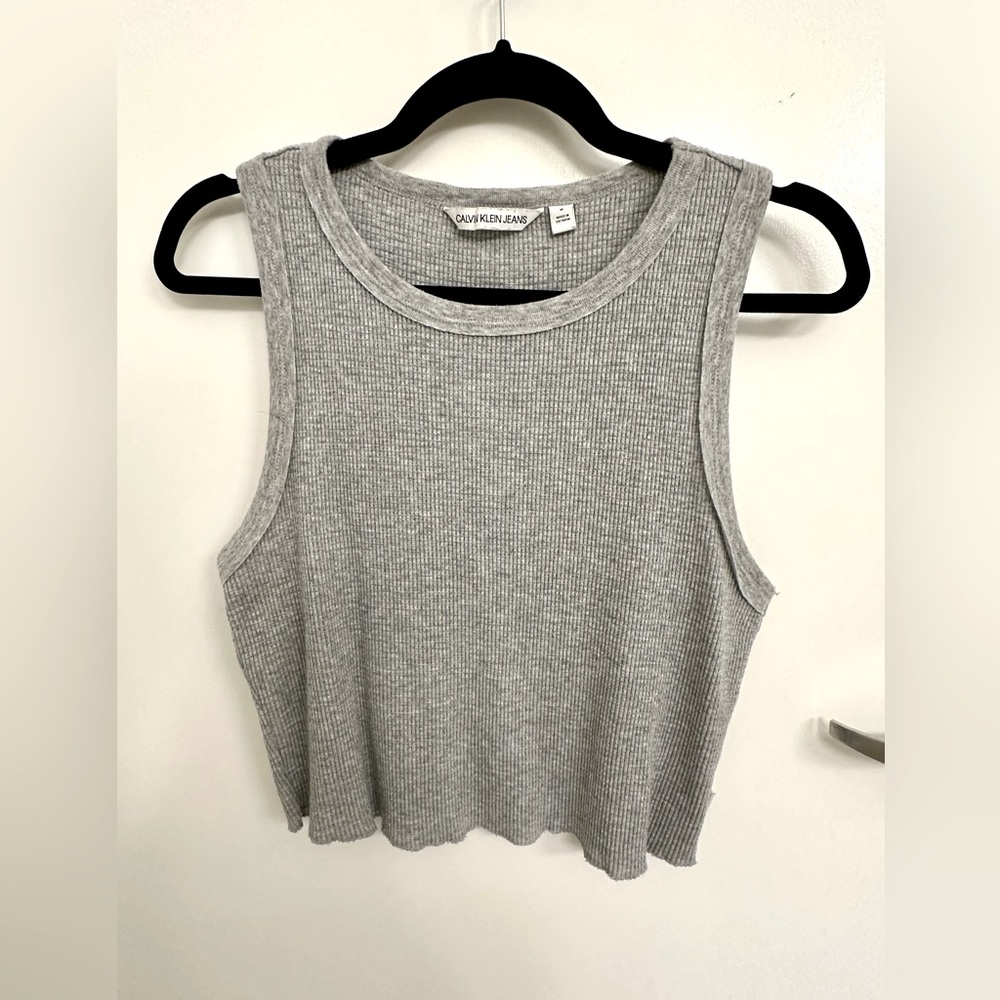 Calvin Klein Crop Top